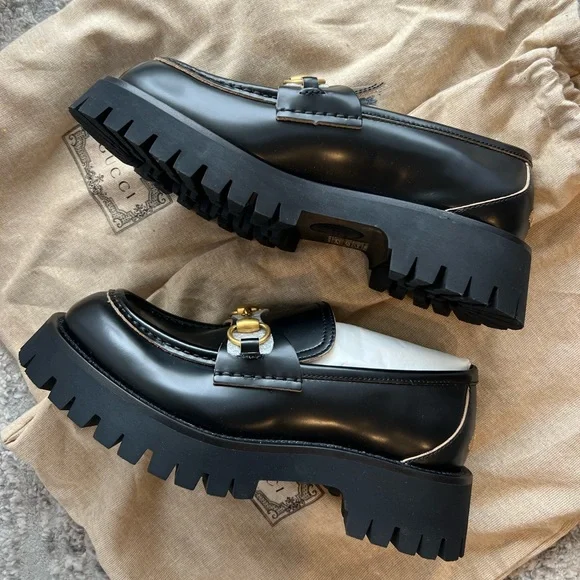 WOMEN'S LEATHER LUG SOLE LOAFER - BLACK - Picture 2 of 5